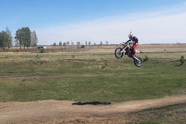 В Свердловской области после тренировки умер мотогонщик