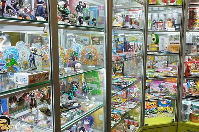 В центре Екатеринбурга закрывается популярный магазин аниме-атрибутики