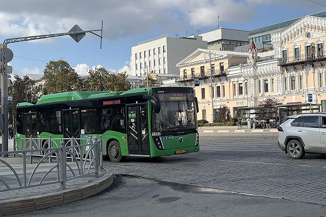 В Екатеринбурге вновь решили изменить маршруты общественного транспорта