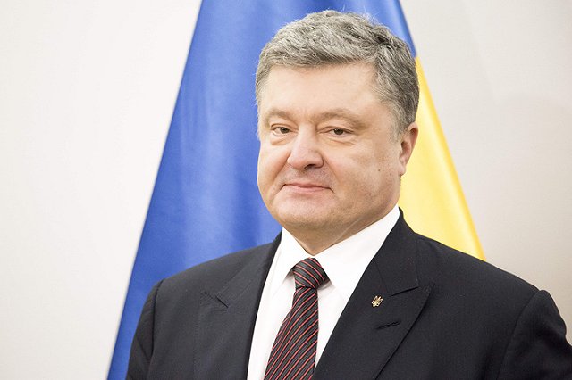 Порошенко попросил ЕС ввести санкции против России из-за Алеппо