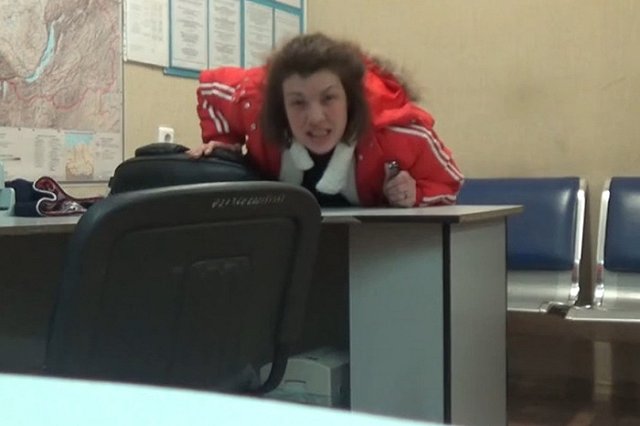 С рейса Екатеринбург — Хабаровск сняли авиадебоширку