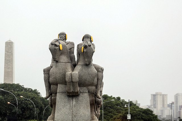 На трассе М5 «Урал» испытают разметку, от которой автомобили трясет