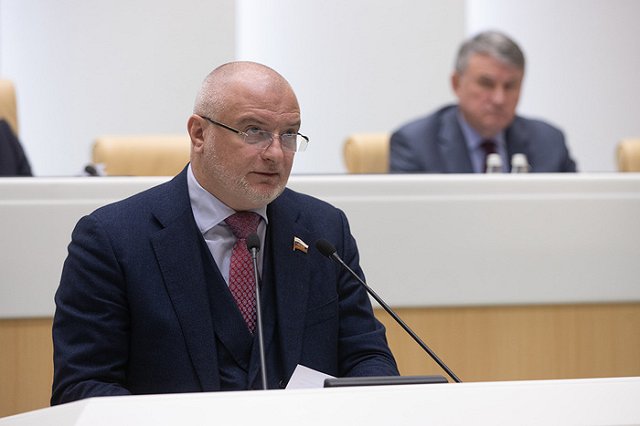 Клишас отказался от дебатов с Гудковым