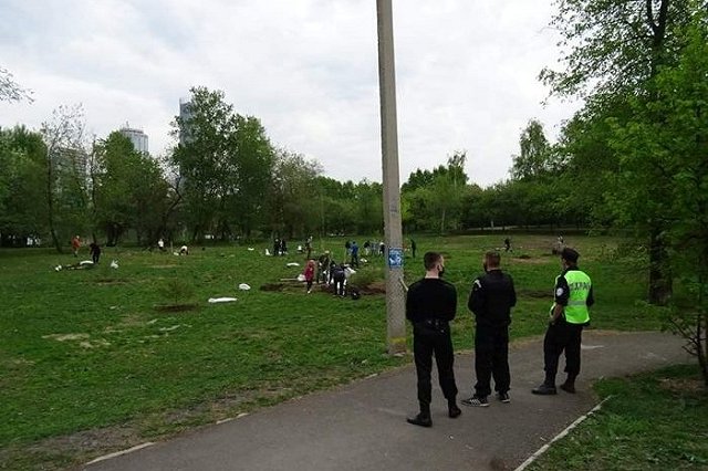 Вырубки деревьев не было: Первый вице-мэр Екатеринбурга прокомментировал ситуацию с УрГУПС
