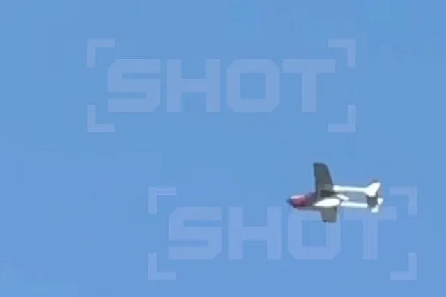 На частный дом в Казани упал екатеринбургский беспилотник