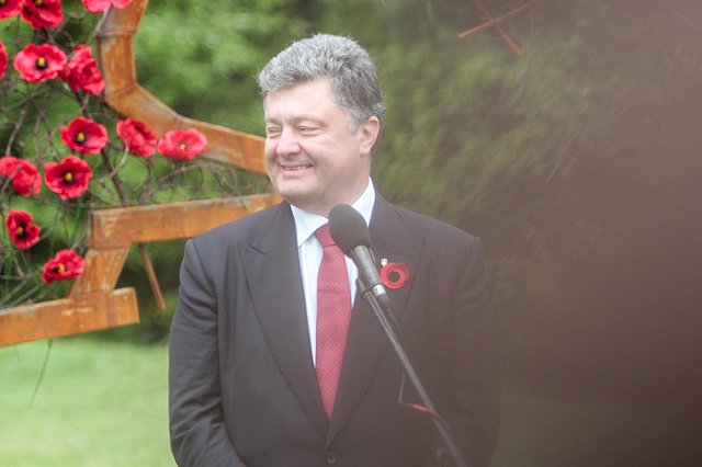 Порошенко отменил визит в Польшу