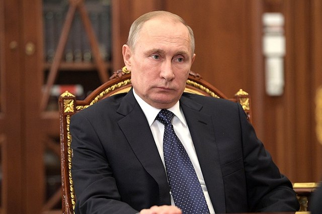 Число симпатизирующих Путину американцев достигло максимума с 2003 года