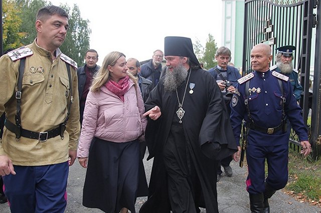 Казачий атаман открестился от казаков, пристававших к юношам в центре Екатеринбурга