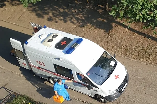 В Екатеринбурге медсестра НИИ ОММ под диктовку псевдоброкеров «инвестировала» 1,4 миллиона рублей