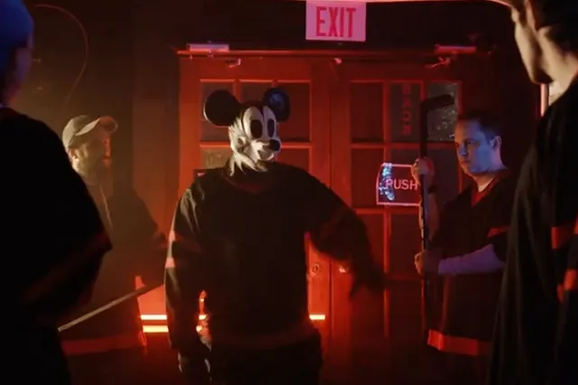 Микки Мауса после истечения авторских прав на него Disney превратили в убийцу