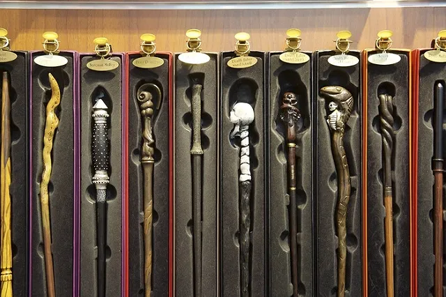 Фанатам Гарри Поттера предложат рождественский ужин в Хогвартсе за 300 долларов