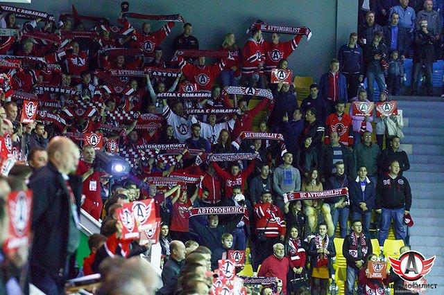 «Поверьте в нас»: игроки «Автомобилиста» записали трогательное видеообращение