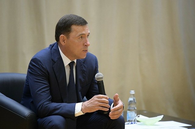 Куйвашев высказался о сильнейшем пожаре вблизи Екатеринбурга