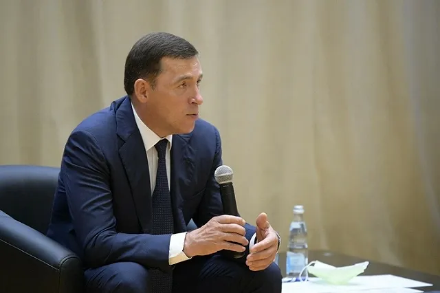 Куйвашев высказался о сильнейшем пожаре вблизи Екатеринбурга