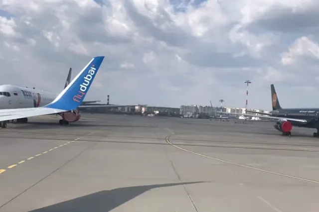 Малоопытные пилоты приземлились в Баку вместо Екатеринбурга