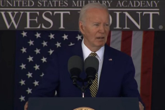 Байден вновь публично оскорбил Путина