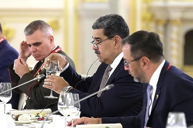 Президента Венесуэлы захватил американский десант и вывез в Нью-Йорк