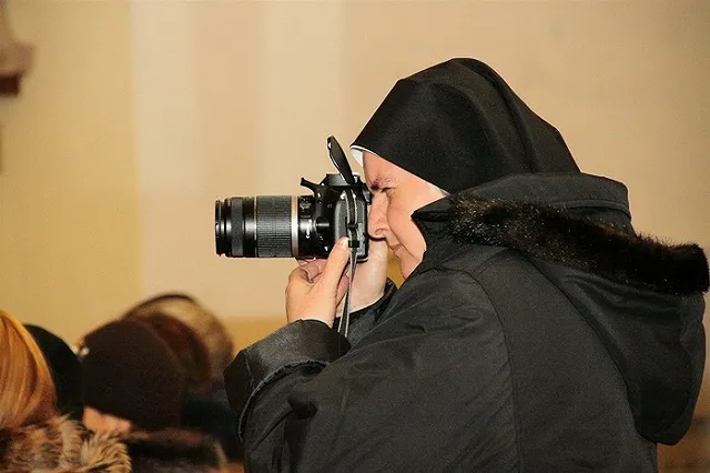 Уральский фотограф выиграл международный конкурс со снимками голой девушки