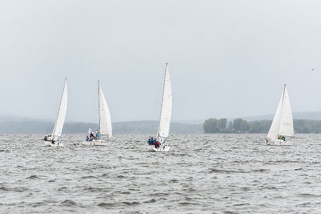 В Екатеринбурге состоялась первая регата строителей