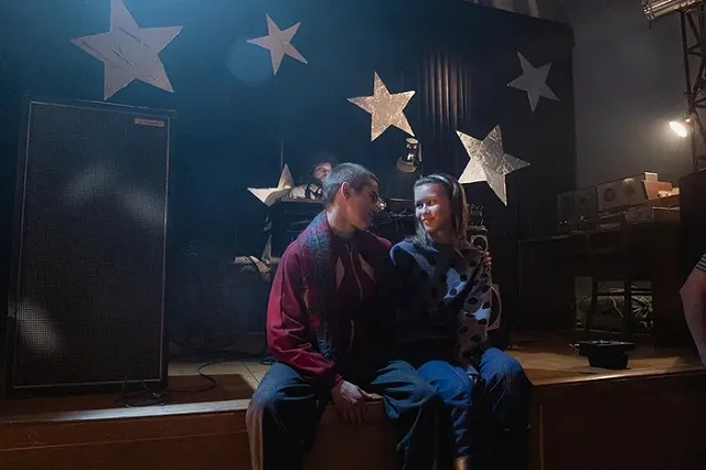 Фанаты сериала «Слово Пацана» затравили в соцсетях жену главного героя