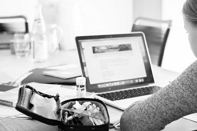 В Екатеринбурге 12-летняя девочка обвинила отчима в домогательствах