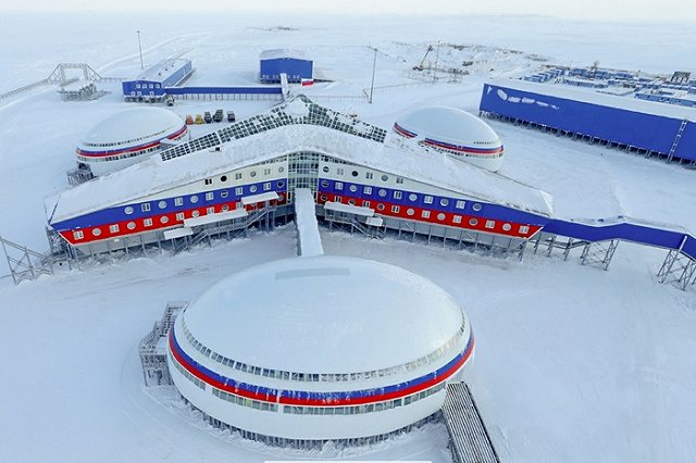 НАТО зафиксировало мощную военную группировку России в Арктике