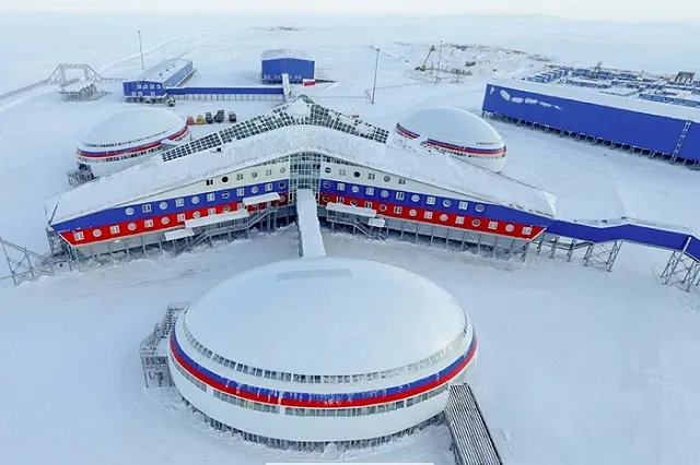 НАТО зафиксировало мощную военную группировку России в Арктике