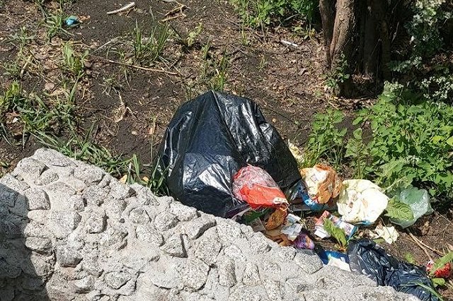 Очень ленивая семья доводит соседей в Екатеринбурге