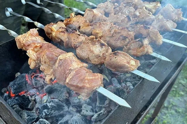 30 тонн мяса съедят в центре Екатеринбурга