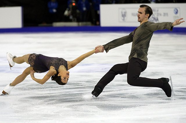 Российские фигуристы выиграли финал Гран-при в Барселоне