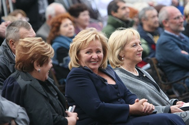 Телеканал НТВ снял с эфира сюжет о новом замужестве Людмилы Путиной