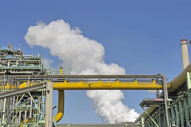 Завод УГМК, закрытый по требованию жителей Северной Осетии, сокращает рабочих