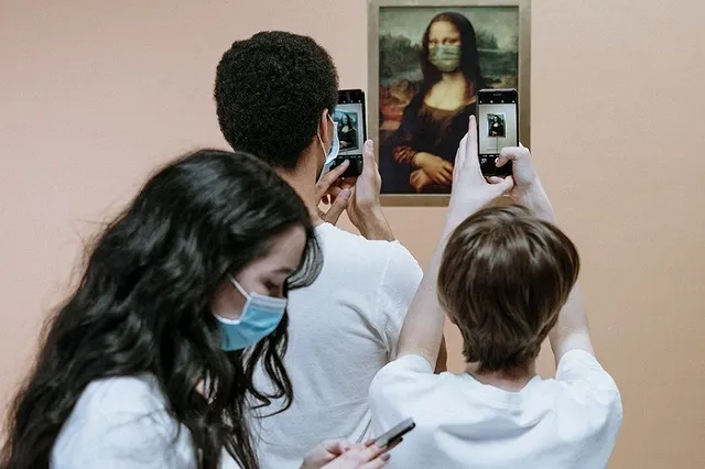 В Минздраве спрогнозировали конец роста заболеваемости коронавирусом в России