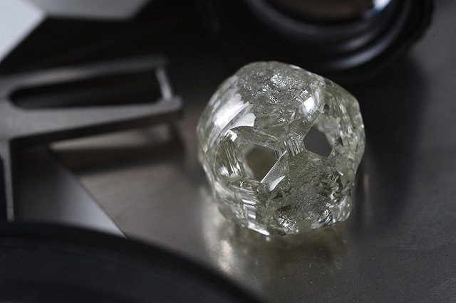 EUobserver: ЕС исключил АЛРОСА из восьмого пакета санкций