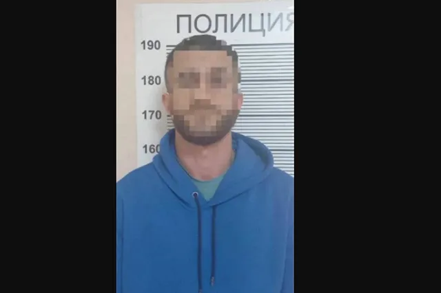 В Екатеринбурге с поличным задержали закладчика, работающего водителем