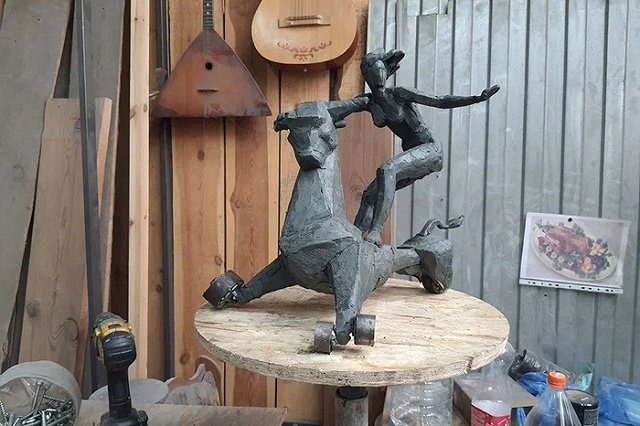 Фестиваль актуального искусства «ЛОМ» переехал на Уктус