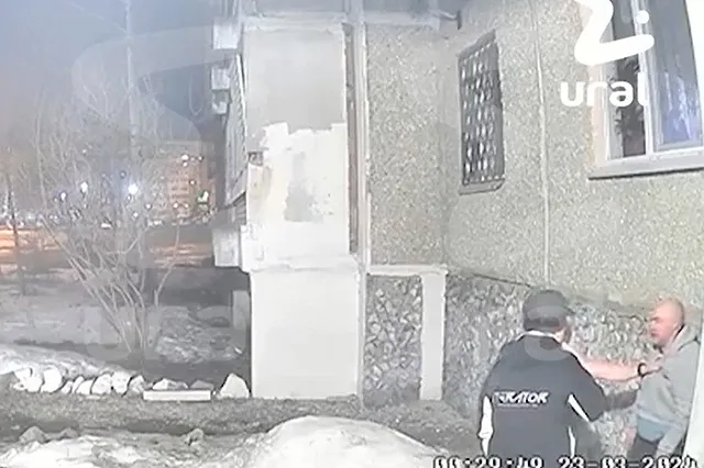 Двое мужчин избили свердловчанина и угнали его автомобиль