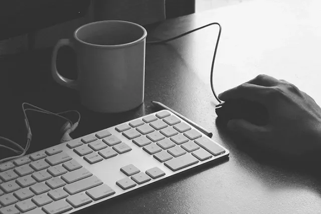 В Екатеринбурге несовершеннолетних вовлекли в съемку порнографии