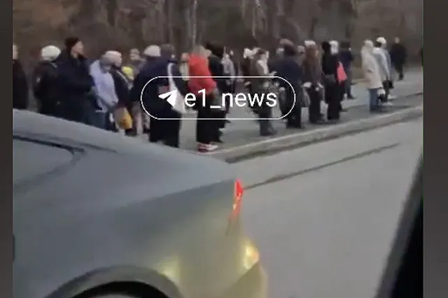 В Екатеринбурге случился транспортный коллапс после закрытия движения трамваев