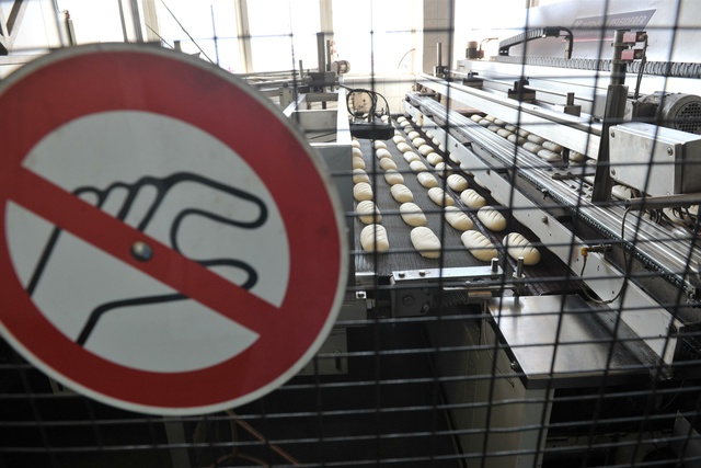 Дворкович предупредил о росте цен на хлеб