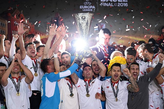 «Севилья» в третий раз подряд выиграла Лигу Европы