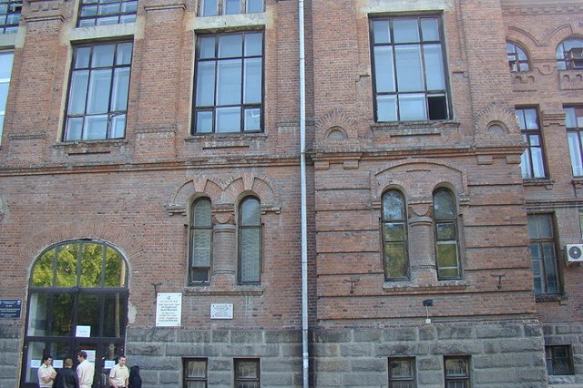 Косарев сделал заявление о досрочной отставке с поста ректора Горного