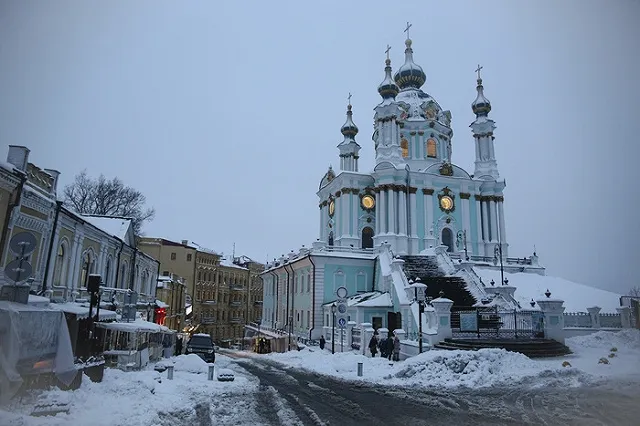 Раскол в православном мире. Константинопольский митрополит поддержал РПЦ