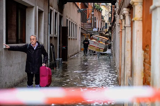 Венецию рекордно затопило
