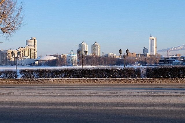 В мэрии назвали улицы Екатеринбурга, где от автомобилей обособят трамвайные пути