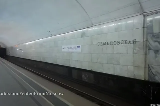 В Москве под поезд метро упал и погиб второй на этой станции за 10 дней человек