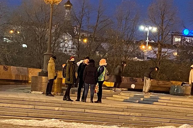 На площади Труда прошёл несанкционированный митинг из-за событий на Украине