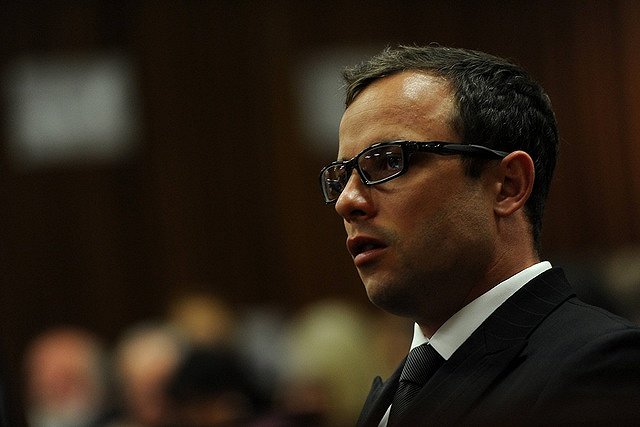 Оскар Писториус признан невиновным в предумышленном убийстве своей подруги