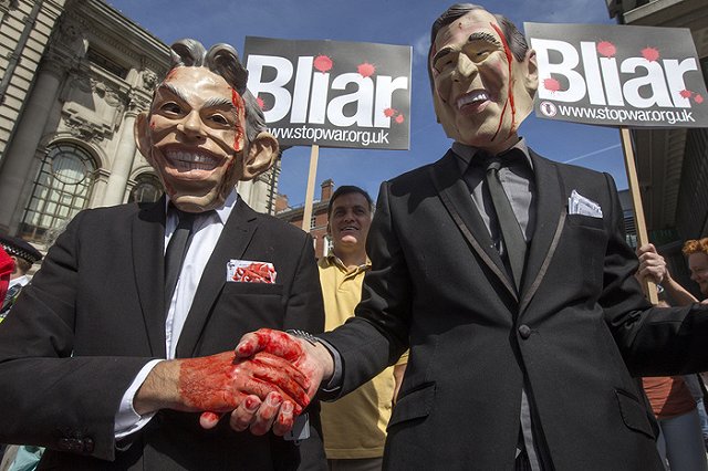 Оксфордский словарь признал словом года «постправду»