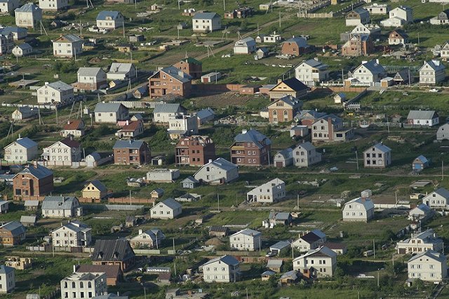 В Екатеринбурге суд вынес приговор строителю многоквартирников на землях ИЖС